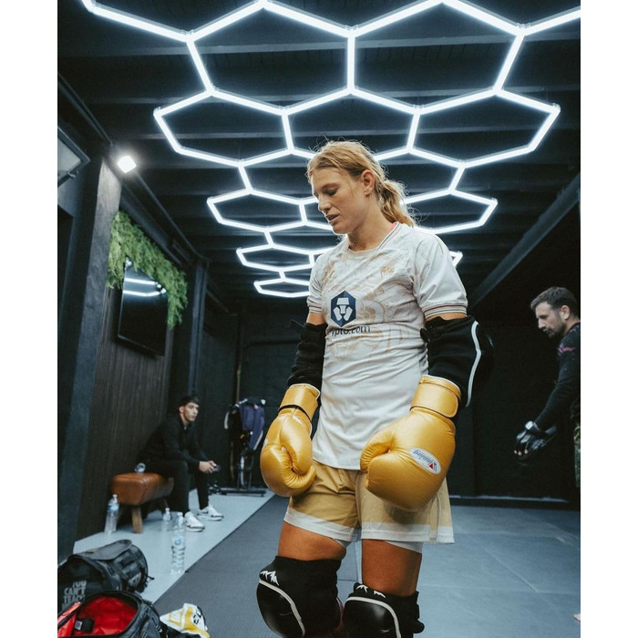 ONOMASTE – Бандаж на лікоть для муай-тай, MMA, тайського боксу, чорний, універсальний розмір, захист ліктя від тендиніту