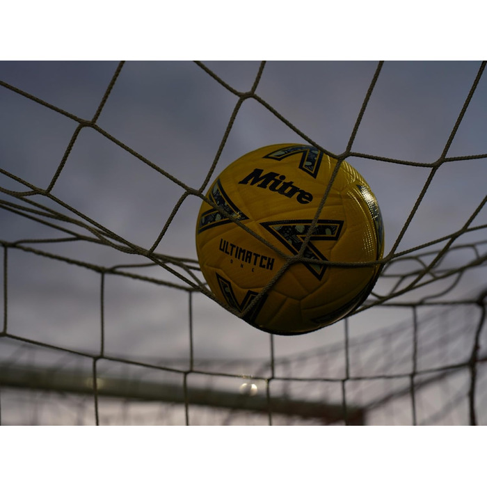 Футбольний м'яч Mitre Ultimatch One, покращений контроль, висока зносостійкість, точність, білий/червоний/зелений/чорний