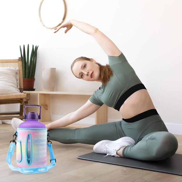 Пляшка для води QuiFit 3.8 л з трубочкою, мотиваційною розміткою, BPA Free, для спорту, фітнесу, герметична, з чохлом, лілово-синя