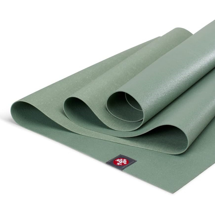 Килимок для йоги для подорожей Manduka eKO Superlite - легкий, легко згортається та складається, міцна, не ковзає ручка, товщиною 1,5 мм, 180 см зелений лист 180 см x 61 см x 1,5 мм