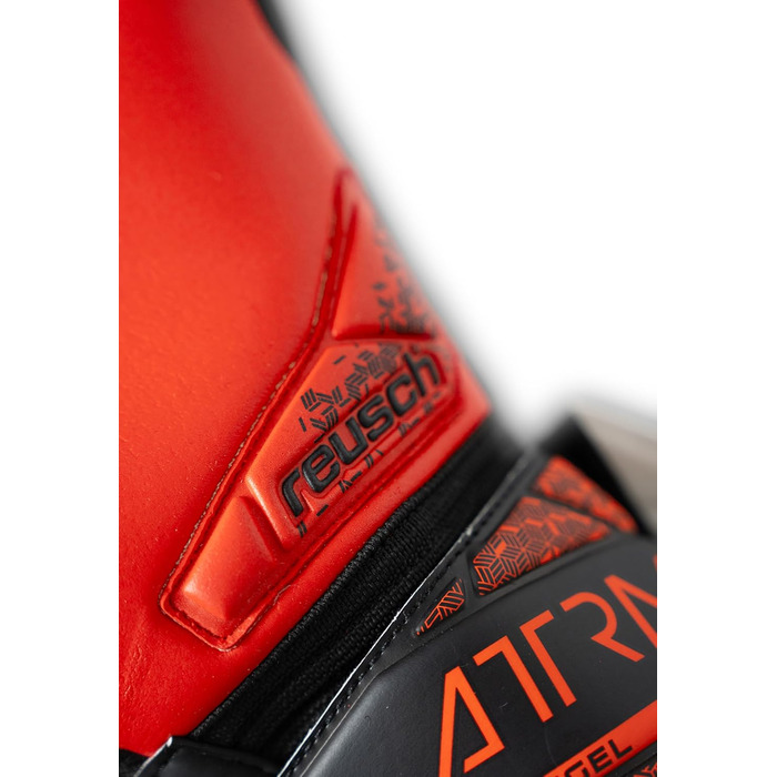 Воротарські рукавички Reusch Attrakt Freegel Silver NC для дорослих, унісекс