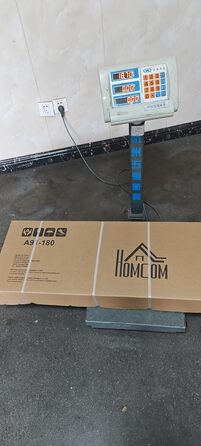 Складна лава для ваги HOMCOM з 8 регульованими висотами та стійкою для штанги для підняття та витягування ваги, сталь та PU, 140x73x98-122см, чорна